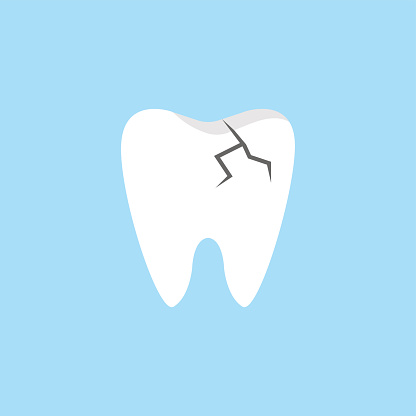 Animated photo of cracked tooth